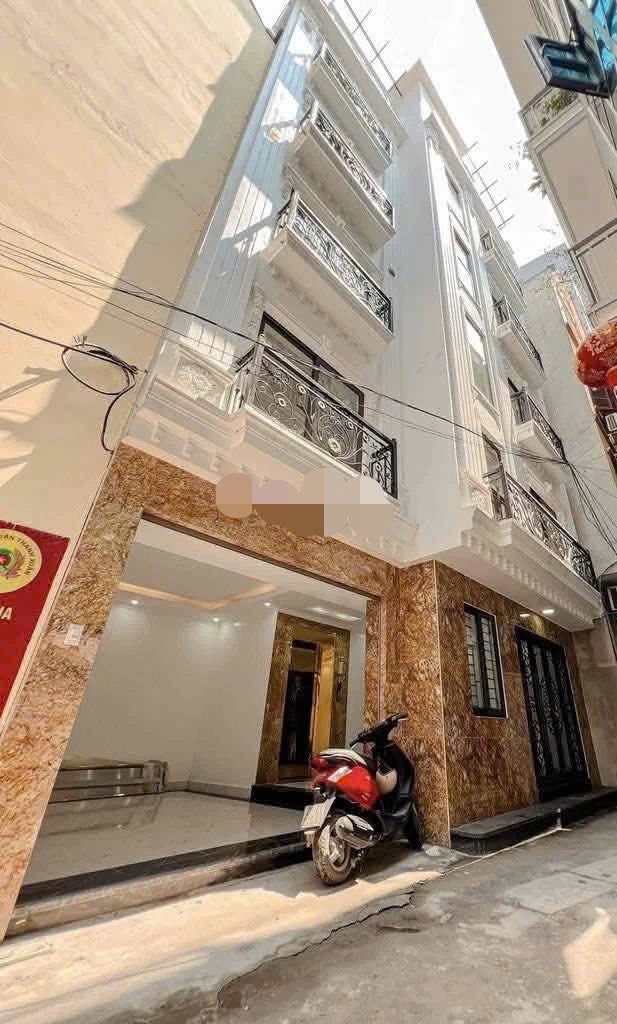 BÁN NHÀ PHÂN LÔ ĐƯỜNG HOÀNG ĐẠO THÀNH. 44M2 - 6 TẦNG. THANG MÁY. GARA Ô TÔ.