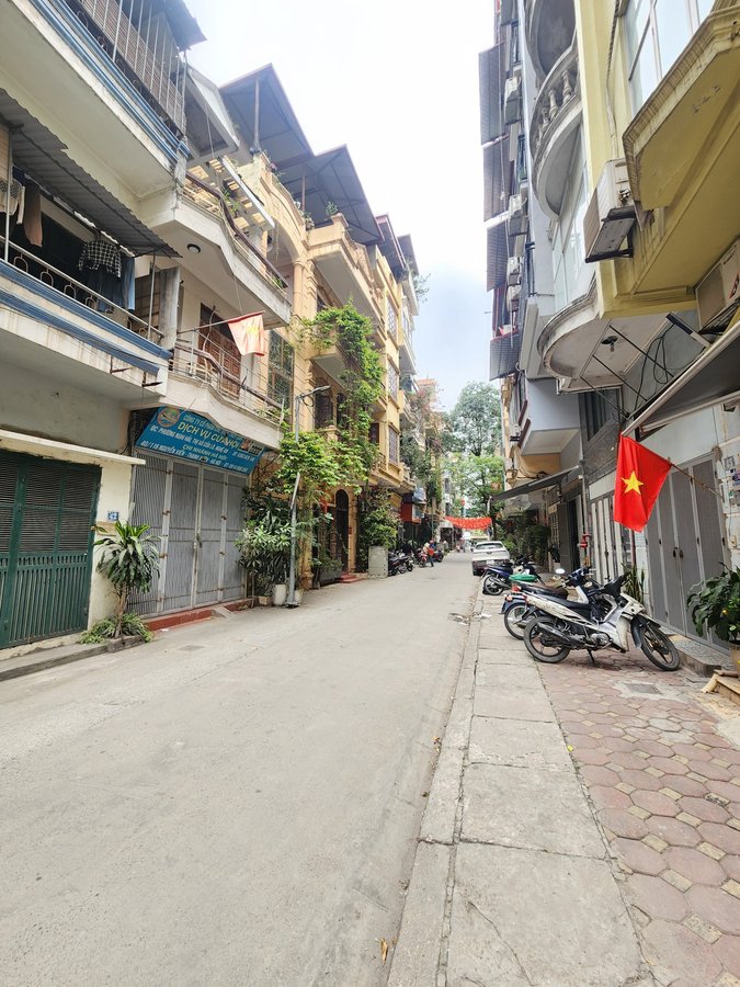 Bán Đất 2 Mặt Ngõ Nguyễn Xiển. Thanh Xuân. Ô Tô. Vỉa Hè. DT 101m2. MT 7m. Giá 36.7 Tỷ