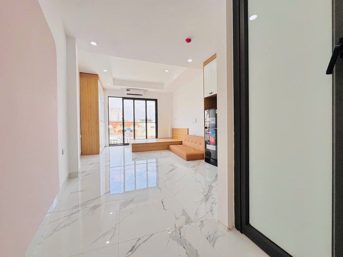 Bán Nhà Trần Hòa. Hoàng Mai. 8 Tầng Thang Máy. Ô Tô. DT 99m2. MT 4.7m. Giá 23.4 Tỷ