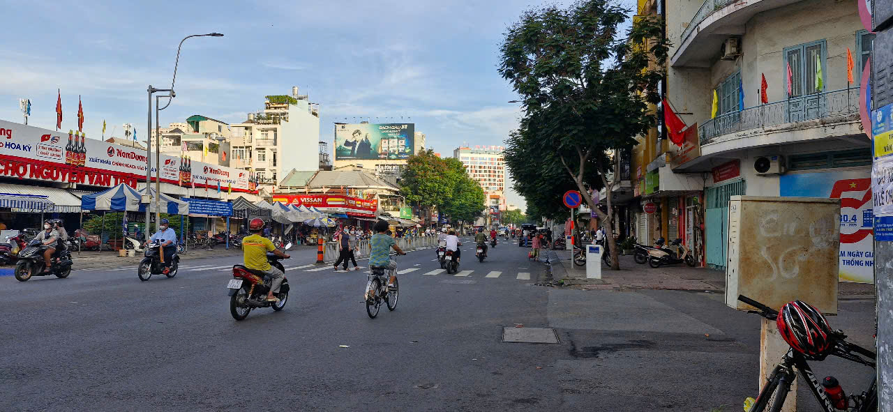 BÁN TÒA NHÀ APARTMENT CAO CẤP, NGANG 9,2M HIẾM CÓ TRUNG TÂM QUẬN 3.