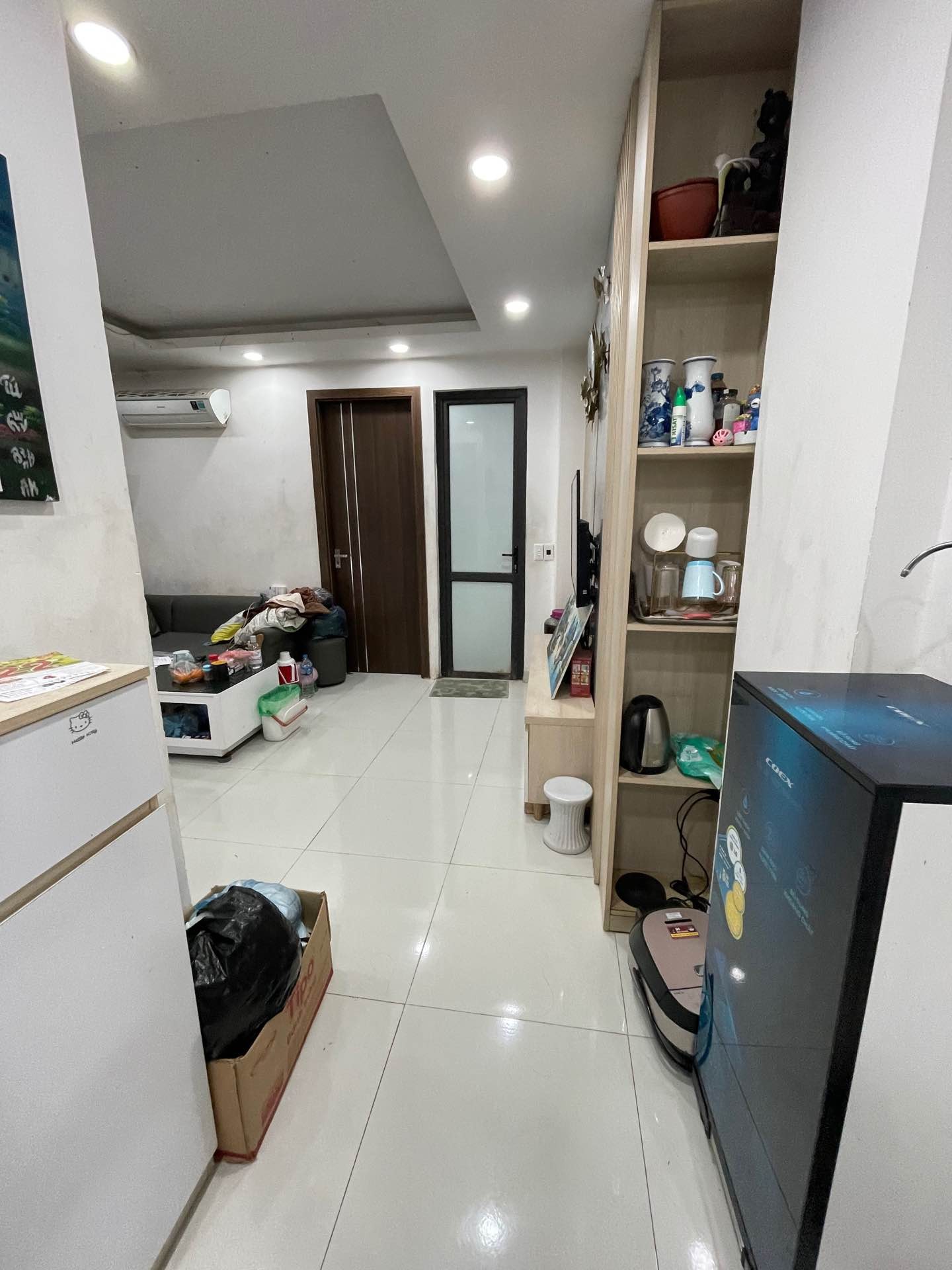 BÁN CĂN HỘ 50M2 - 2PN Ô TÔ ĐỖ CỬA, NGAY GẦN CÔNG VIÊN HÒA BÌNH, GIÁ 1,75 TỶ