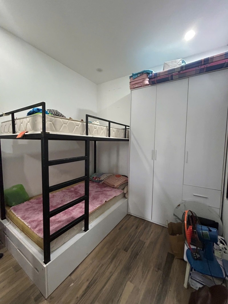► Tòa căn Hộ 2 mặt thoáng gần MT Đống Đa, 68m2, 4 tầng, 12 phòng đẹp, 6.x tỷ