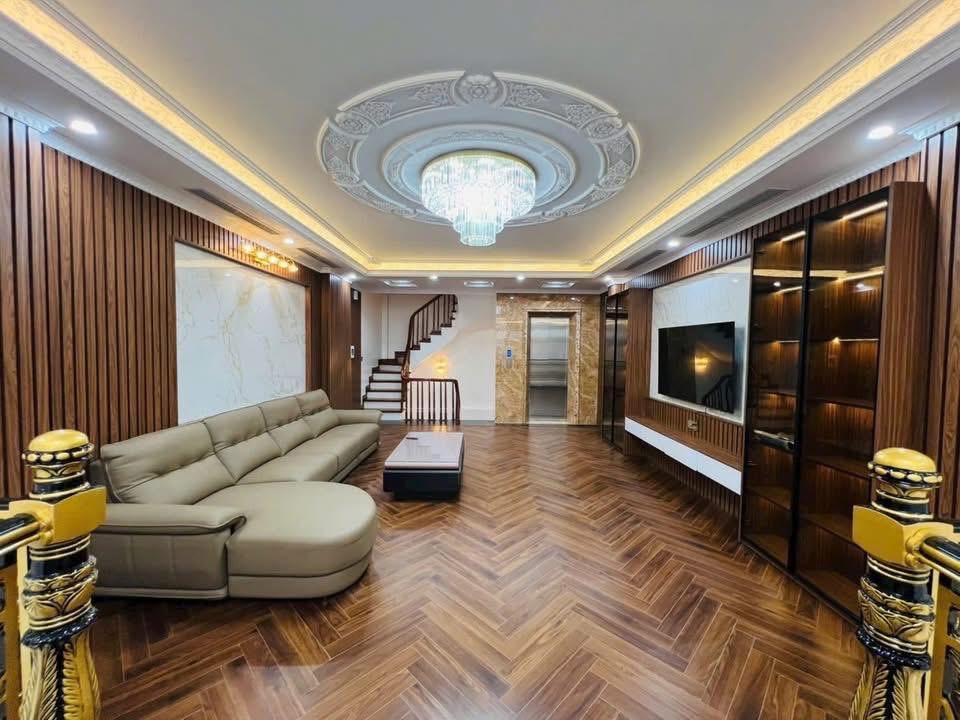 NHÀ MỚI TINH PHỐ TRẦN DUY HƯNG- 7 TẦNG THANG MÁY- THOÁNG SÁNG- NGÕ THÔNG- SÁT PHỐ.