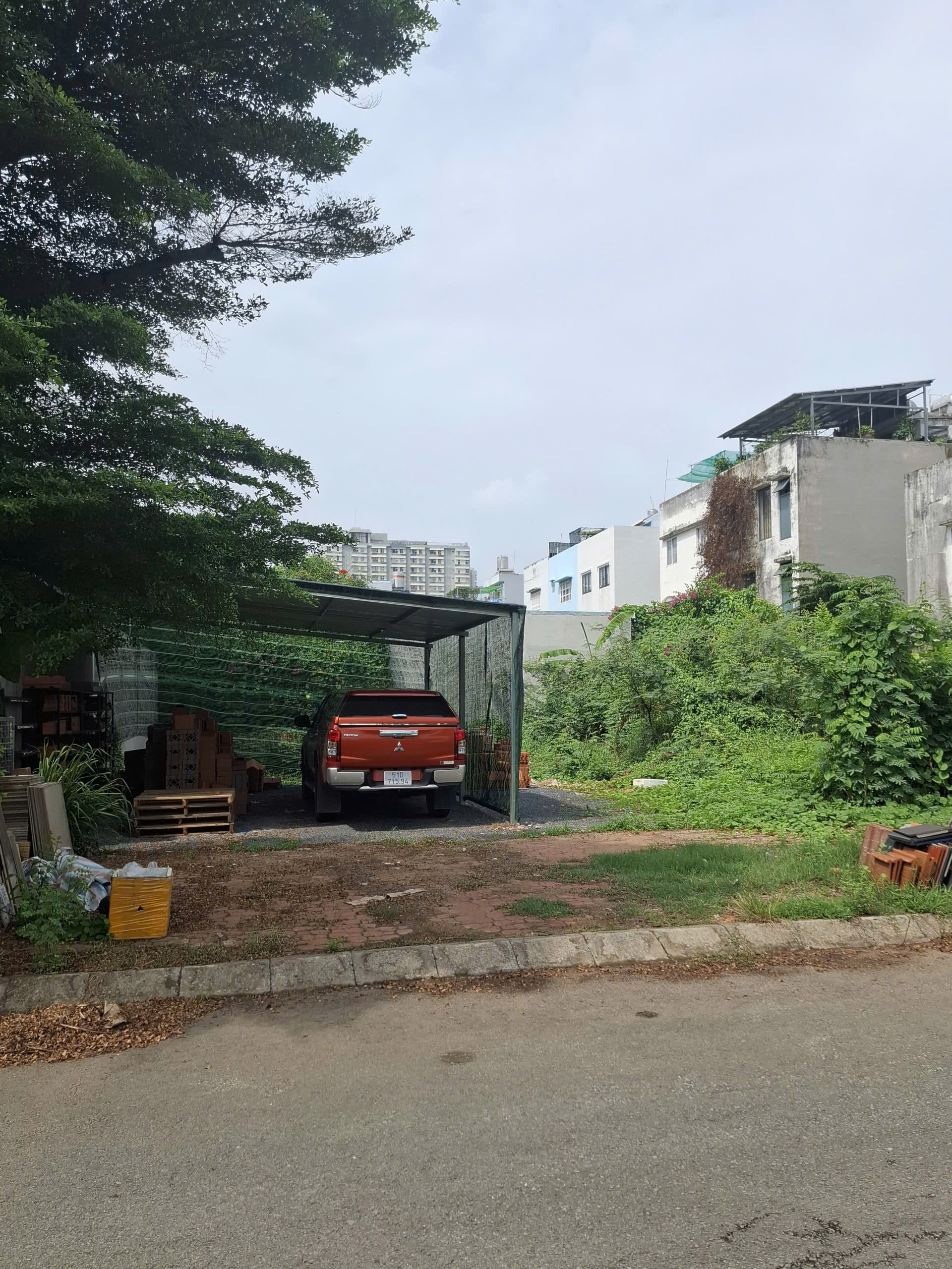 Bán đất đường D6 Phước Long B Quận 9 cũ giá 15,6 tỷ
