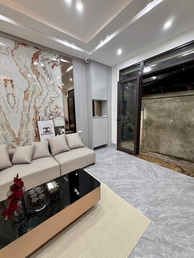 VIP TRUNG TÂM BA ĐÌNH -7 TẦNG THANG MÁY CAO VÚT MỚI KÍNH KOONG - NGAY NGÃ 3 SƠN TÂY - TRẦN PHÚ - CĂN GÓC 2 MẶT THOÁNG - 50M RA MẶT PHỐ - NGÕ THÔNG NGỌC HÀ- GVM