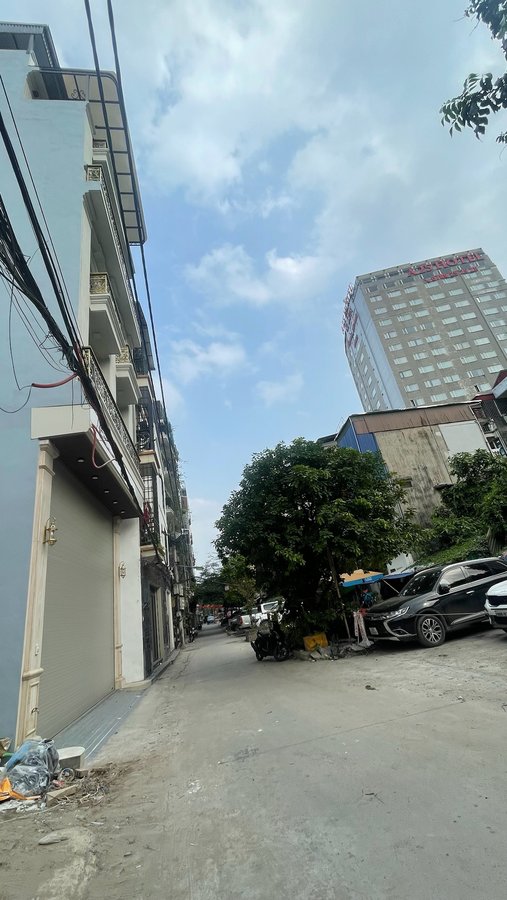 HÓT HÍT HAI BÀ TRƯNG - TƯƠNG LAI MẶT PHỐ- NGÕ Ô TÔ TRÁNH - VỪA Ở VỪA CHO THUÊ- 7 TẦNG THANG MÁY- MẶT TIỀN BỀ THẾ- GARA ĐỂ 4 XE Ô TÔ - NỘI THẤT XỊN XÒ( ĐIỀU HOÀ