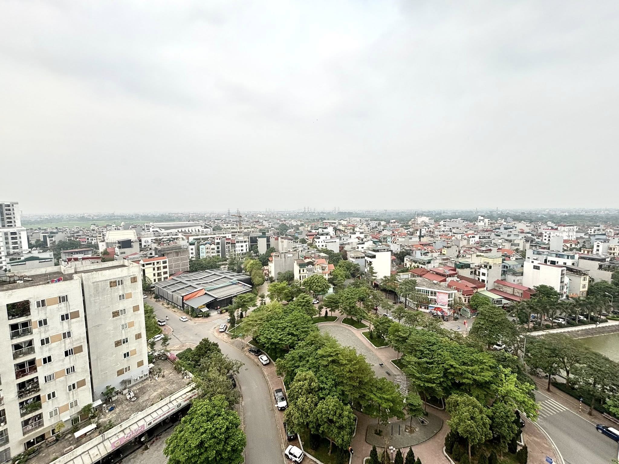 Cần bán chung cư 70m2, 2PN - 2VS tại Happy Star Tower, Việt Hưng, Long Biên chỉ 4,5 tỷ