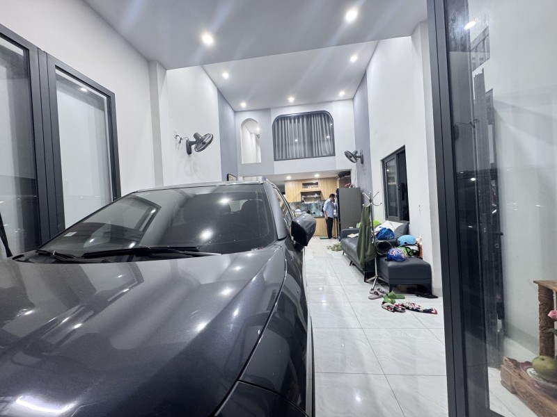 Bán nhà đường Đình Phong Phú, Tăng Nhơn Phú B, Q9, TP HCM. DT 84m2, 2 tầng. Giá 6.55 tỷ.