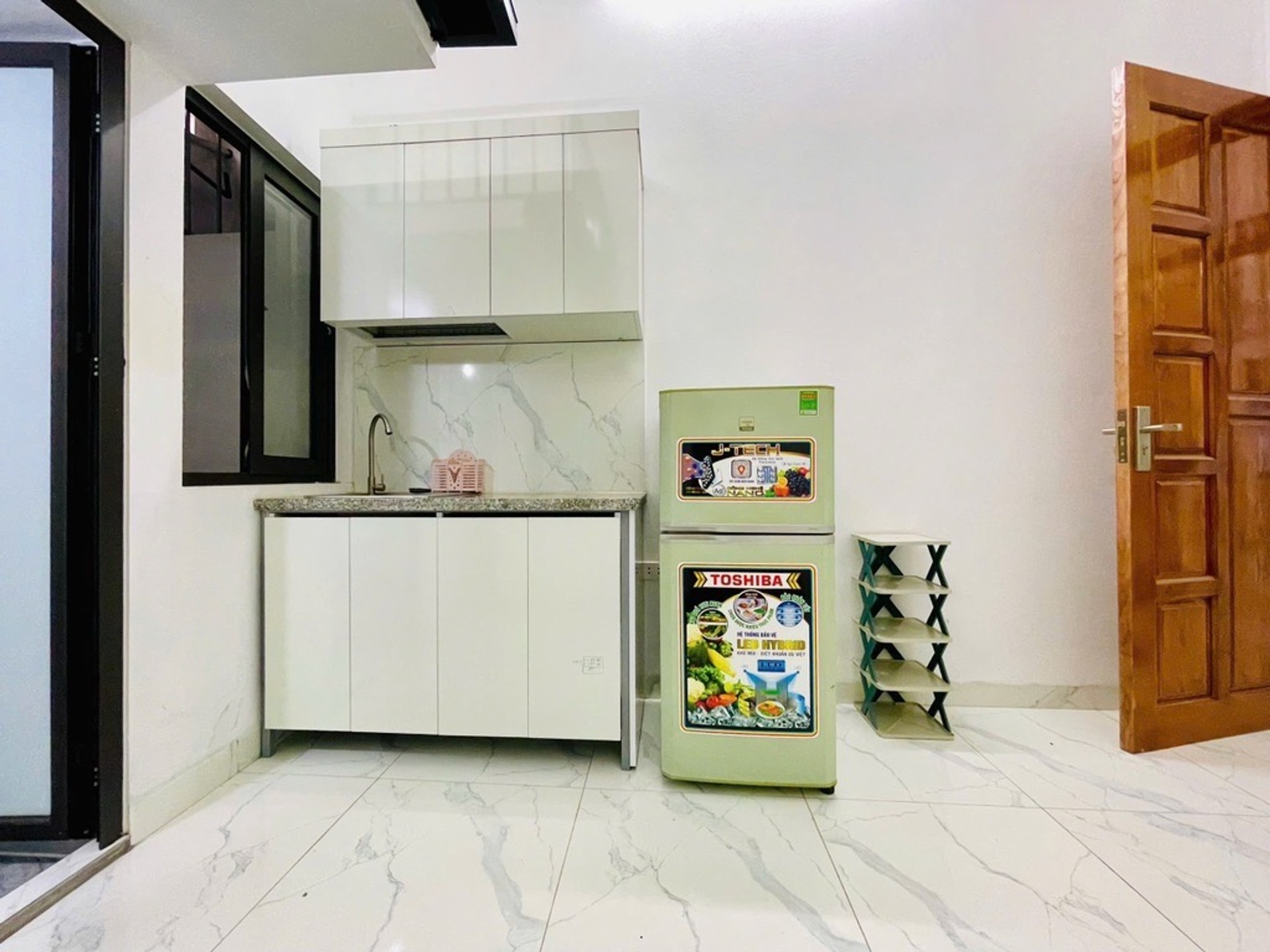 Siêu phẩm dòng tiền- 5T thang máy- 9P khép kín, full đồ sát vành đai 2.5 - Kim Đồng - Giải Phóng