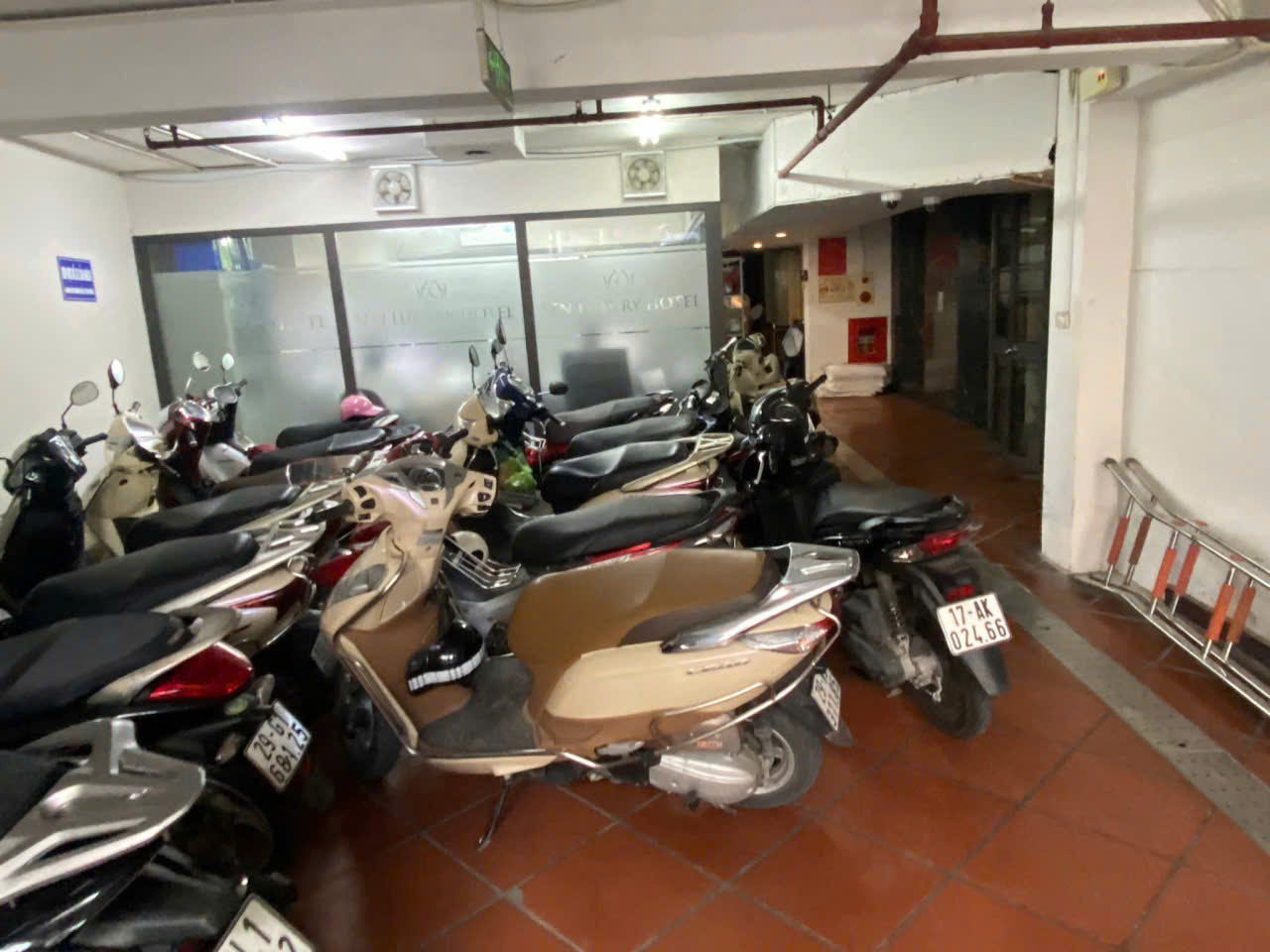BÁN NHÀ MẶT PHỐ ĐÌNH THÔN, DÒNG TIỀN 75 TRIỆU/THÁNG, 95M2, 5x TỶ.