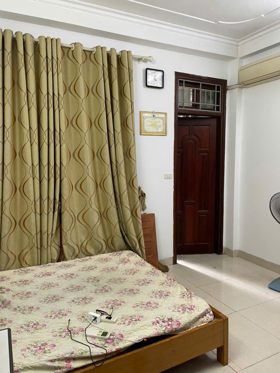 Bán nhà kim ngưu 5 tầng dân xây ô tô đỗ cửa 80M ra phố hai bà trưng