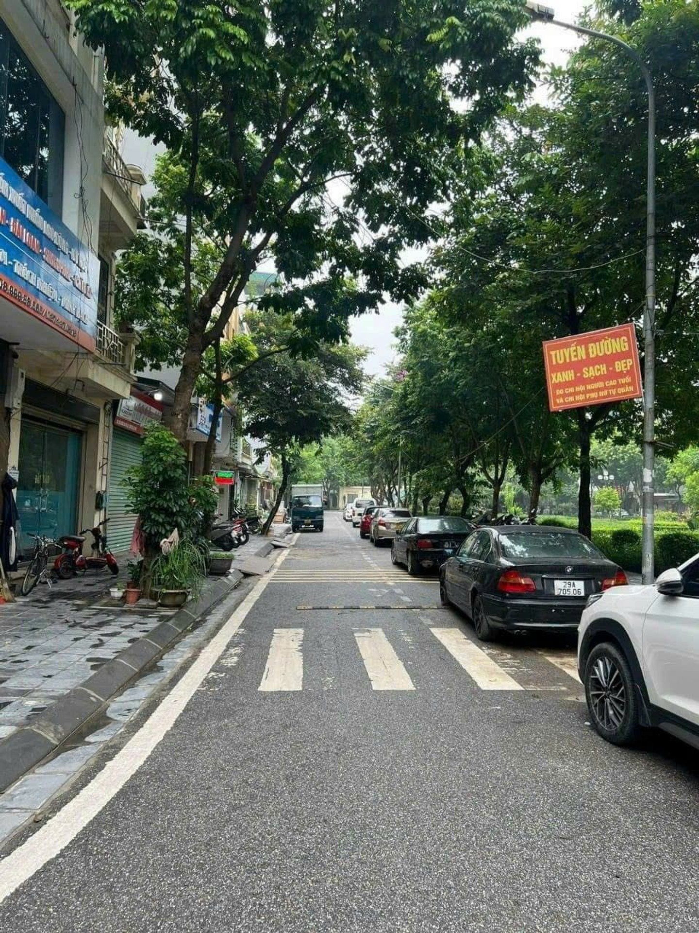 BÁN ĐẤT CỔ LINH 110M2- MTB 5.8M- Ô TÔ TRÁNH ĐỖ- MẶT CÔNG VIÊN- 40 TỶ