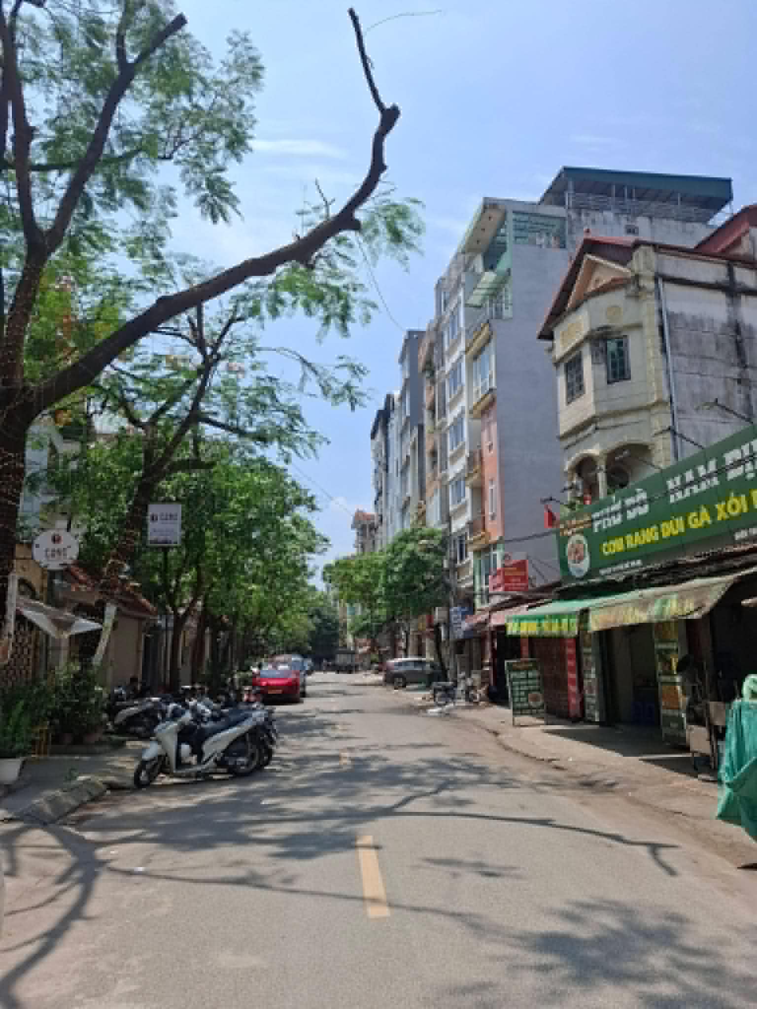 Bank SIẾT Chủ cần tiền bán gấp NHÀ MẶT PHỐ giảm 3 tỷ. Giá mới còn 25 tỷ