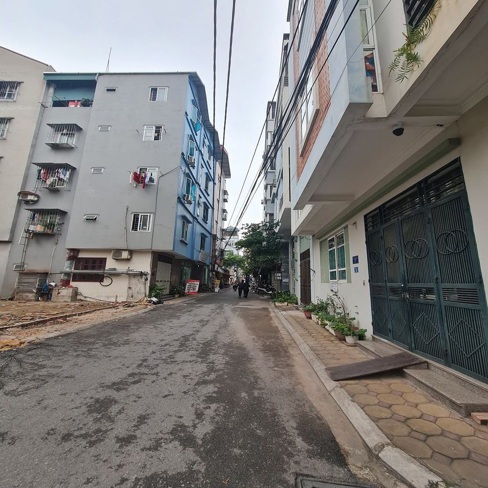 50m2 mặt phố kinh doanh Trâu Quỳ, Gia Lâm, 11 tỷ x. Lh 0392248515