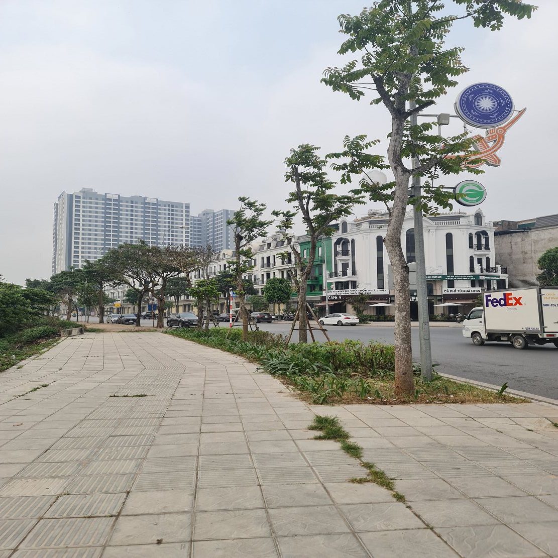 Nhà 5 tầng kinh doanh Long Biên, Hà Nội. 88m2, mt 7m. Lh 0392248515