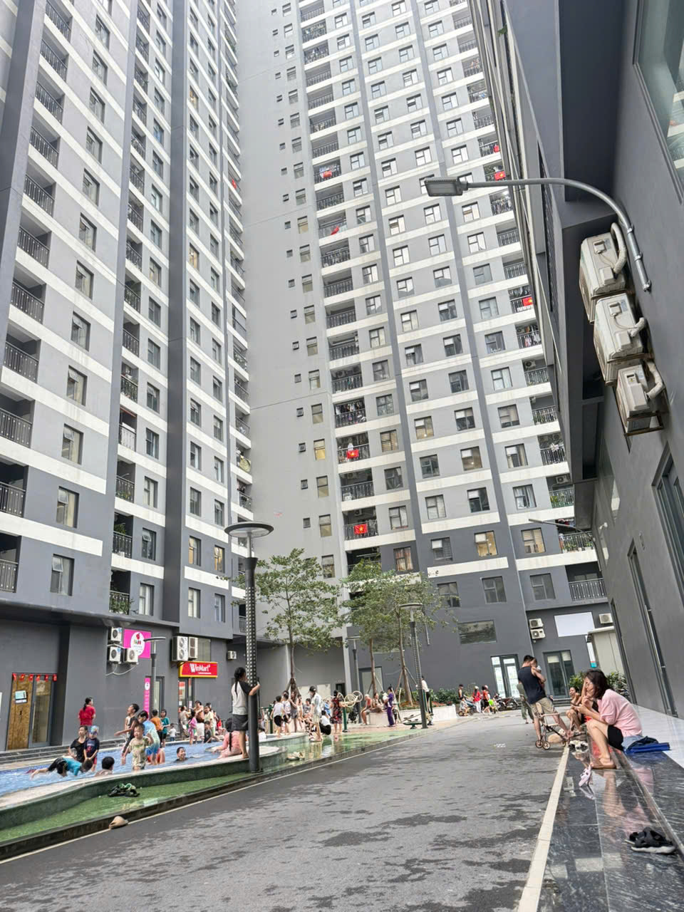 Em còn vài căn Blue Star Trâu Quỳ Gia Lâm giá rẻ.