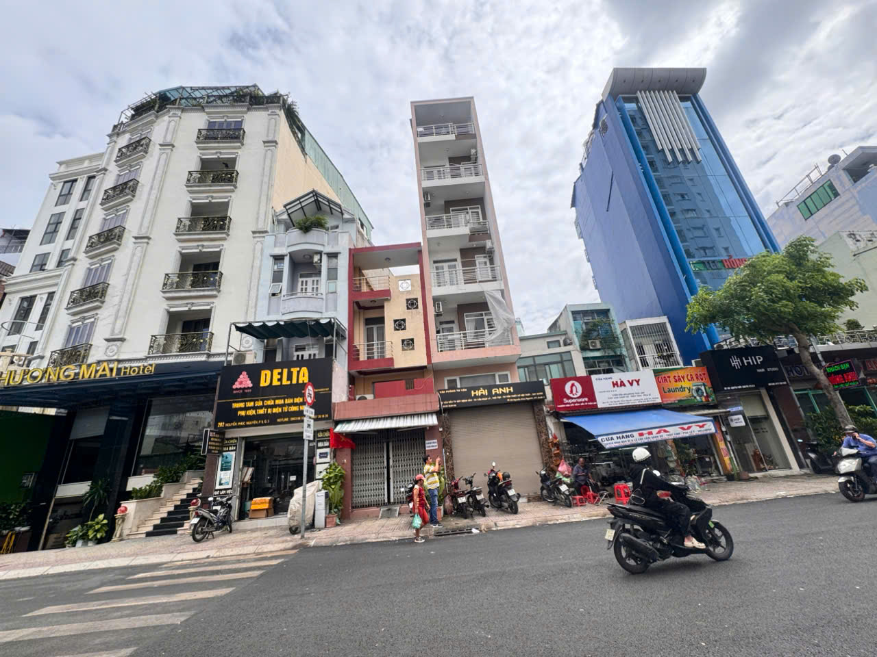 BÁN NHÀ 7 TẦNG MỚI - MẶT TIỀN Đ. NGUYỄN PHÚC NGUYÊN, QUẬN 3 - CHÍNH CHỦ * LH GIANG GIANG: 093.86.76.685