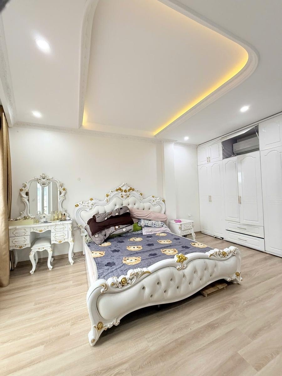 BÁN NHÀ CẦU DIỄN – THANG MÁY – Ô TÔ GẦN NHÀ – GIÁ 7,9 TỶ