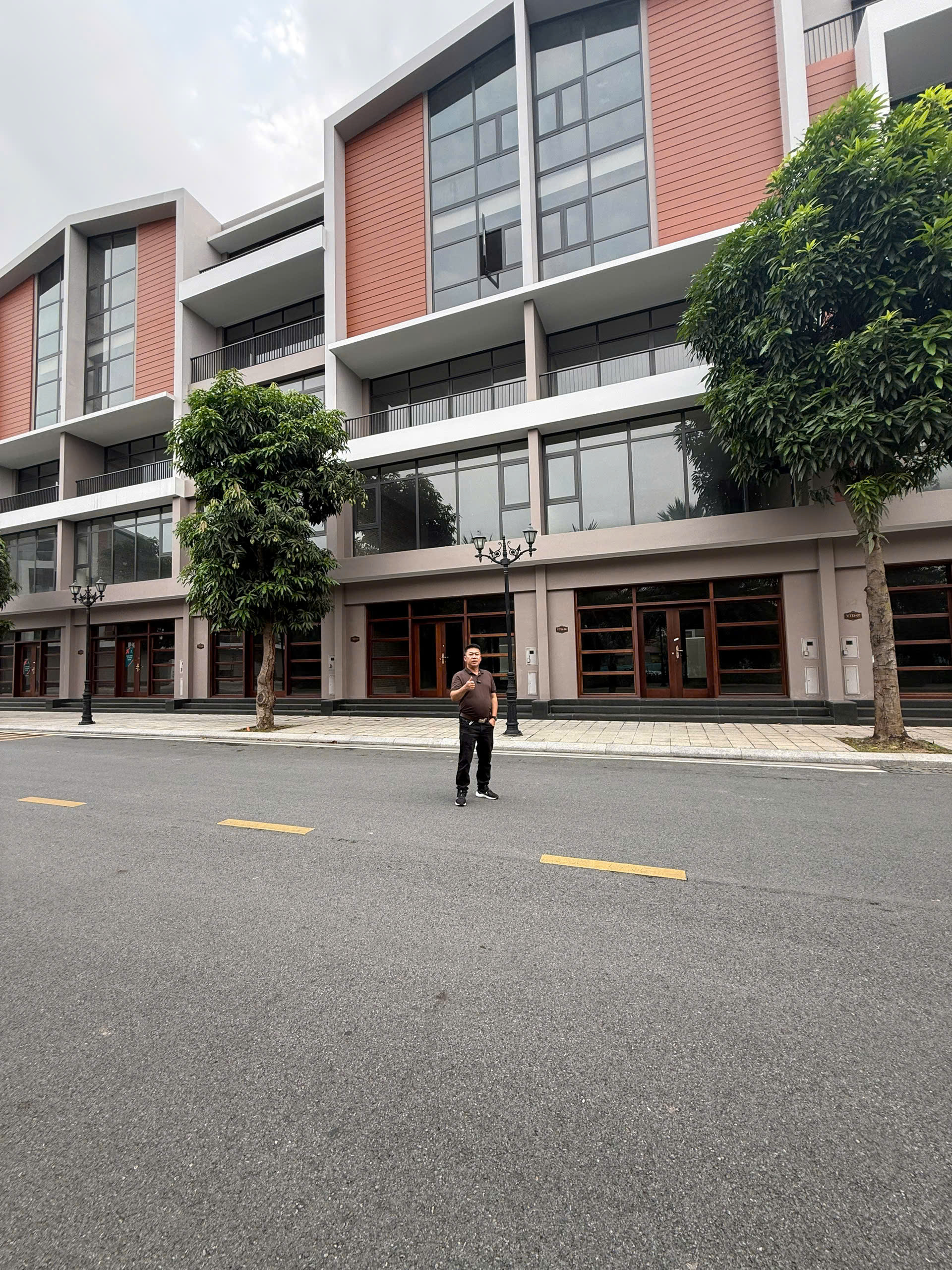 NHỈNH 20.x TỶ HÀNG GỐC CHUT ĐẦU TƯ - BIỆT THỰ SONG LẬP KINH ĐÔ 150m² – Giá SIÊU RẺ - SỔ ĐỎ VĨNH VIỄN