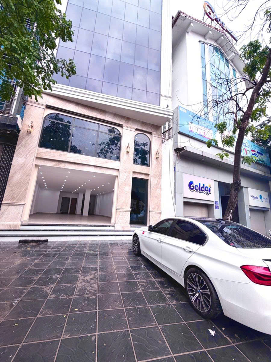 Liền kề khu Hàm Nghi 73m2, nhà 5 tầng, mặt tiền 6m, vỉa hè kinh doanh, quy hoạch 100 năm ổn định, 26 tỷ