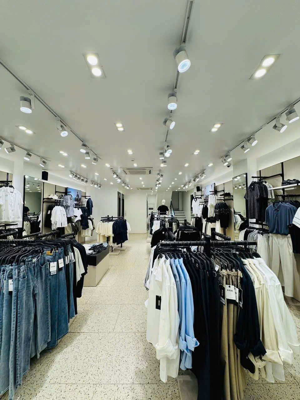 Phố Tôn Thất Tùng 60m2, 7T thang máy, MT4.6m vỉa hè 3 ô tô tránh kinh doanh nhỉnh 33 tỷ