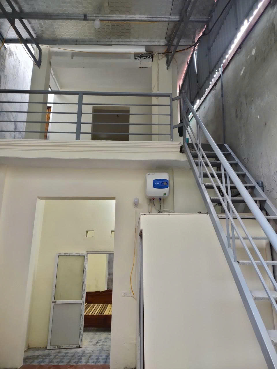 CHO THUÊ NHÀ NGUYÊN CĂN 2 TẦNG – 35M² – 2 PHÒNG NGỦ TẠI LIÊN MẠC, BẮC TỪ LIÊM