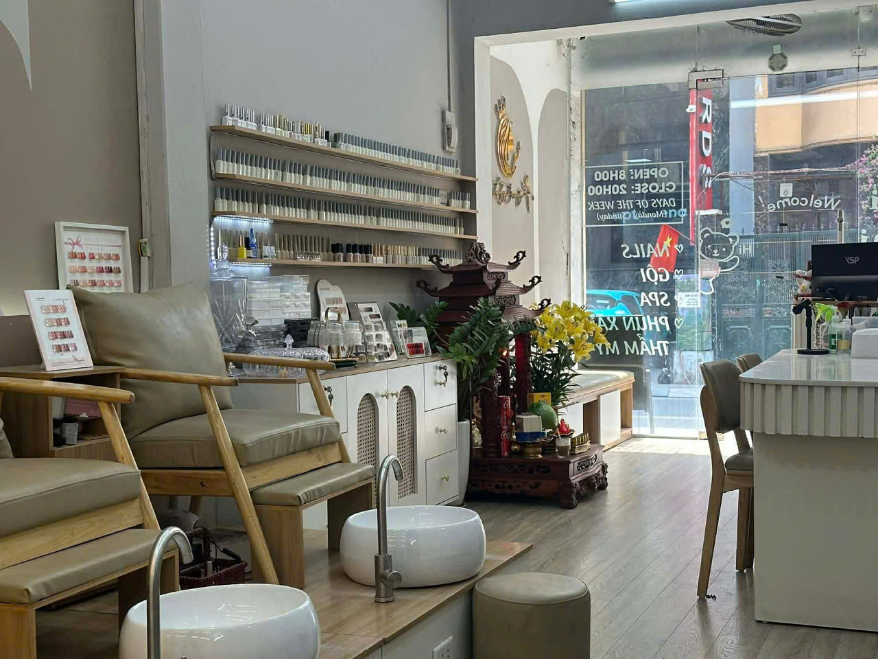 GIÁ TỐT - CHÍNH CHỦ SANG NHƯỢNG GẤP SPA - NAIL - MI - PHUN XĂM MẶT PHỐ THỤY KHUÊ, TÂY HỒ, HÀ NỘI
