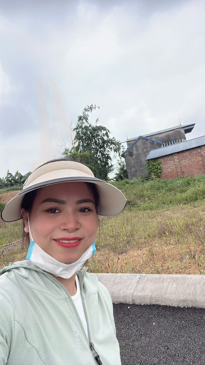CHỈ 1,8 TỶ DT LÊN TỚI 500 M CÓ 120 M ĐẤT THỔ CƯ CÒN LẠI LÀ ĐẤT VƯỜN GIÁ CÒN CHƯA ĐẾN 2 TỶ - TẠI LAI SƠN TRUNG GIÃ