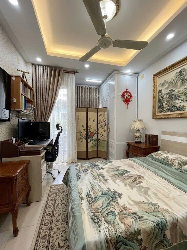 Bán Nhà riêng đường Cách Mạng Tháng Tám, Quận Tân Bình, 4 tầng, giá rẻ 6.2 tỷ
