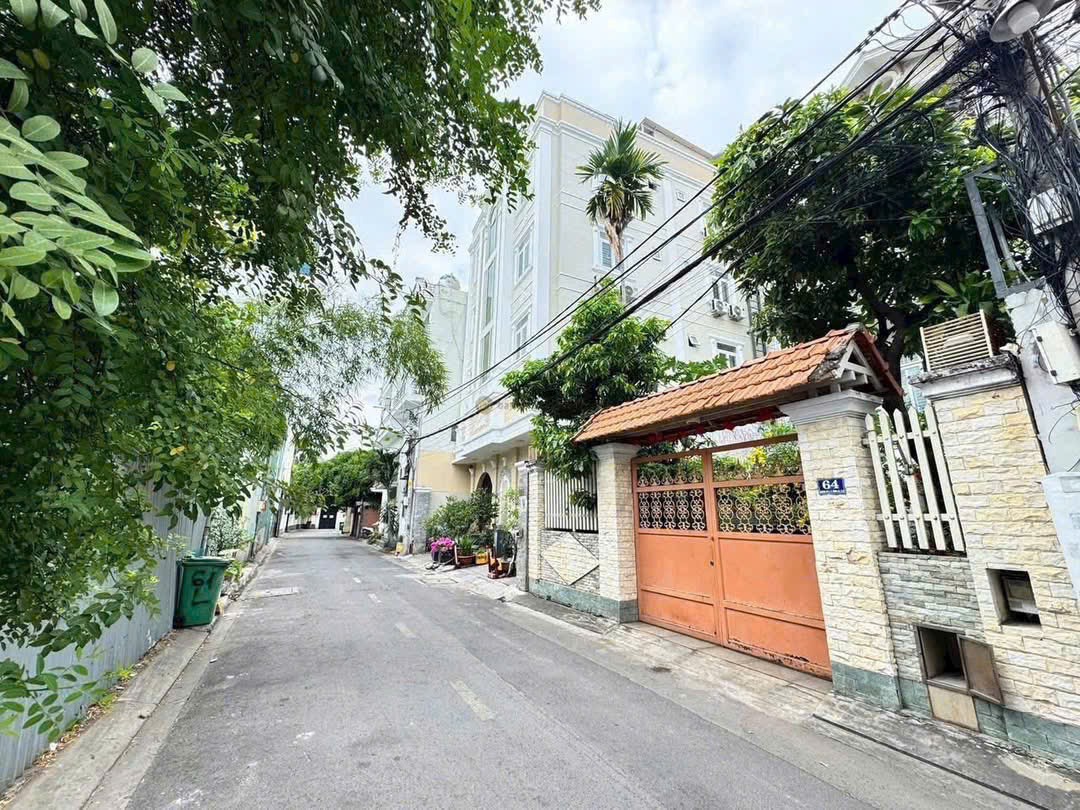 Bán nhanh Lô nhà phố mặt tiền dg số 1 Ngay Vòng Xoay Trần Não-Thảo Điền Q2 - Cầu Sài Gòn.
