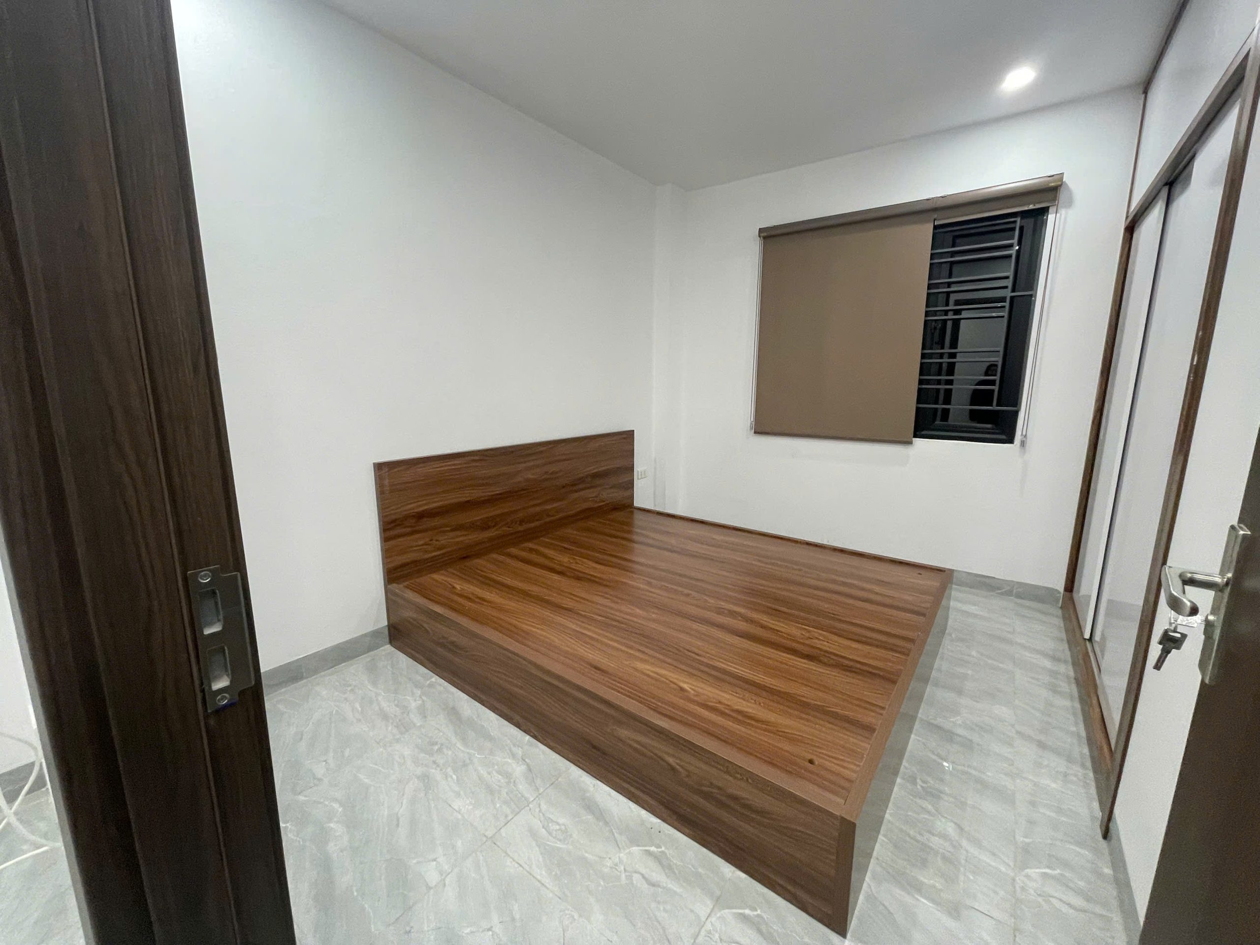 PASS LẠI PHÒNG 1 KHÁCH 1 NGỦ - 35M² ĐÔNG NGẠC, BẮC TỪ LIÊM , HÀ NỘI - GẦN SUNSHINE và CIPUTRA GIÁ HƠN 4TR/ THÁNG
