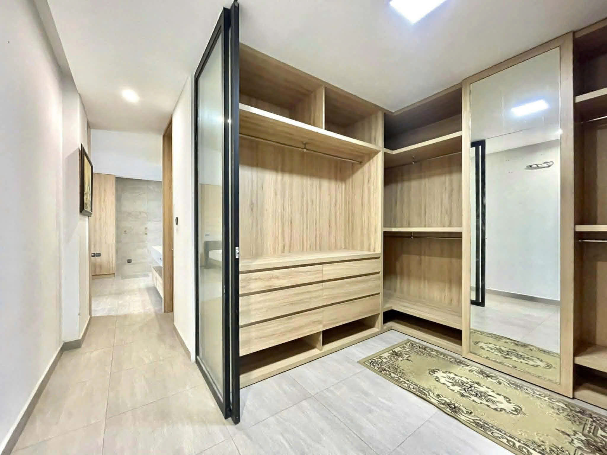 CHO THUÊ GẤP PHÒNG FULL NỘI THẤT PHƯỜNG 12, QUẬN BÌNH THẠNH, TPHCM GIÁ 7,2TR/ THÁNG
