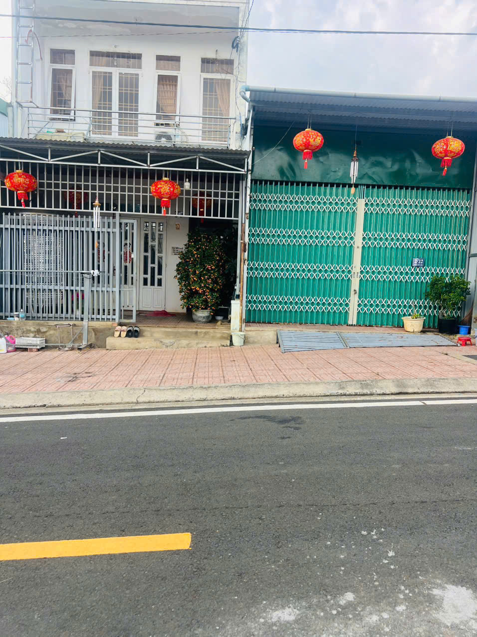Chính Chủ Bán 2 Căn Nhà phường Blao TP Bảo Lộc 10x20 fuLl Thổ Cư từ 5,3 tỉ Giảm Mạnh còn 4,8 tỉ