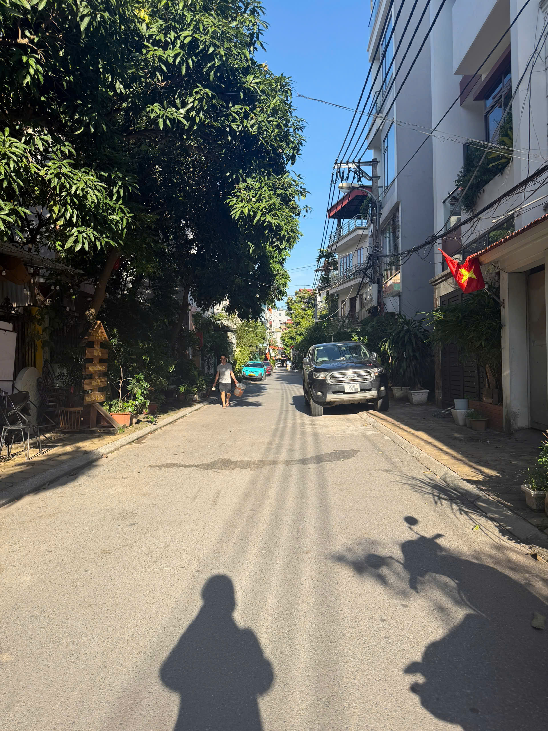 NHÀ 3 TẦNG TRỤC CHÍNH HỌC VIỆN NÔNG NGHIỆP TRÂU QUỲ GIA LÂM. GIÁ ĐẦU TƯ ĐƯỢC NGAY,