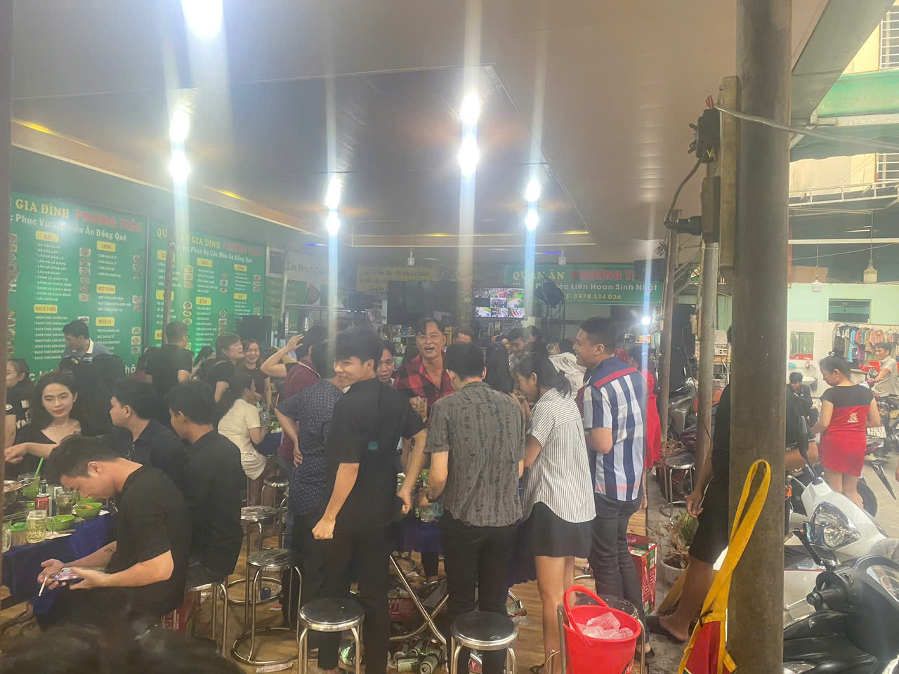 SANG NHƯỢNG TOÀN BỘ QUÁN VÀO KINH DOANH NGAY Địa chỉ: 106 Đường Số 7 Nối Dài, Phường Tân Tạo, TP. Hồ Chí Minh