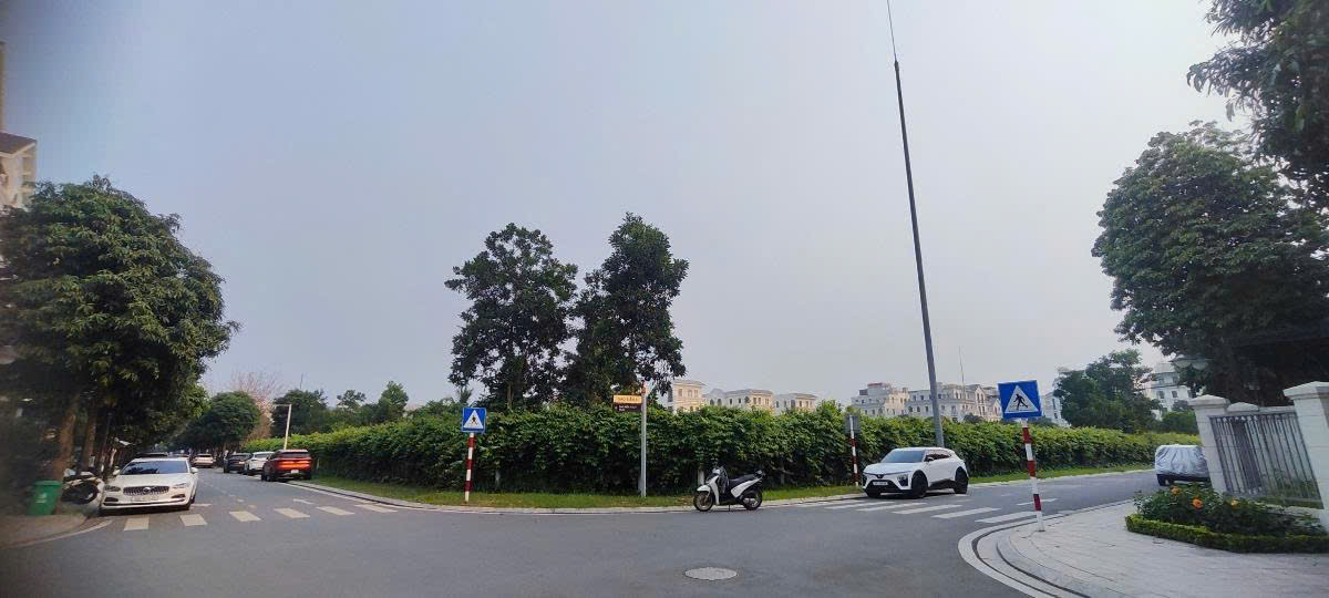 SIÊU PHẨM QUỸ ĐẤT XÂY TRƯỜNG LIÊN CẤP – OCEAN PARK 1 (SAO BIỂN) Vị trí: Sao Biển – Vinhomes Ocean Park 1 Diện tích: 9.508m² (~1ha)