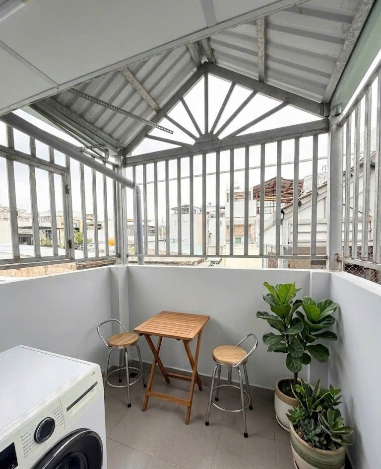 Nhà Lê Hồng Phong, QUẬN 10, DT 3.5 x 8m, 3 tầng, 5.2 tỷ