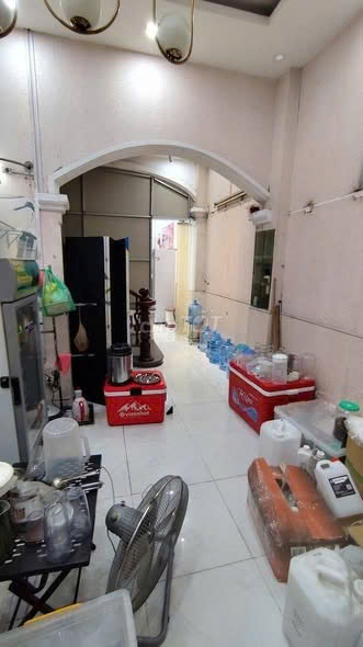 CHO THUÊ MẶT BẰNG ĐẸP TẦNG 1 TẠI TÂY HỒ