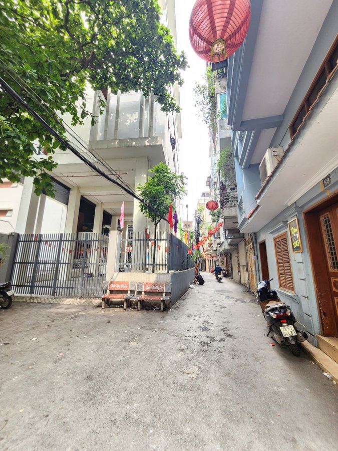 Bán Nhà Chợ Khâm Thiên. Đống Đa. Lô Góc. 8 Tầng Thang Máy. DT 78m2. MT 11m. Giá 20.4 Tỷ
