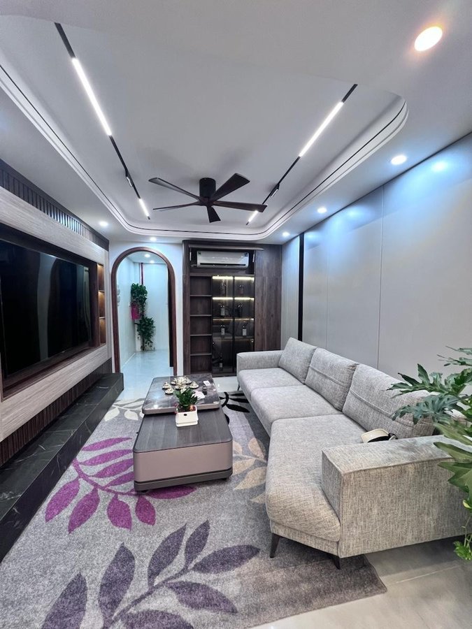 Bán Nhà Phố Tây Sơn, Đống Đa, 6 Tầng Thang Máy, Full Nội Thất Cao Cấp, Ôtô Đỗ Cổng, 41M2 - Giá 12,5Tỷ.