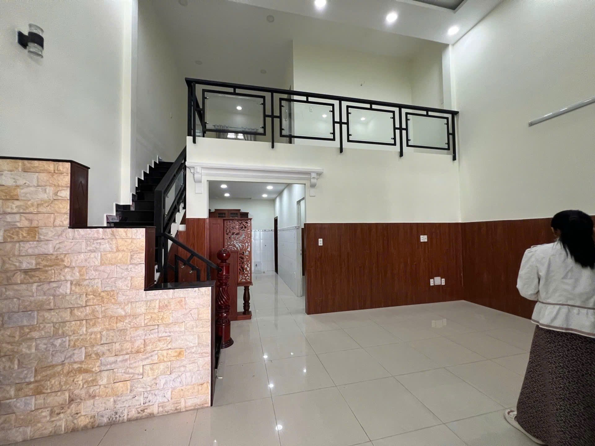 Nhà 2 tầng mới đẹp - Ngang 6,6m hiếm, tiện ích đủ đầy - Nhà mới ở ngay - Giá chỉ 5,1 tỷ