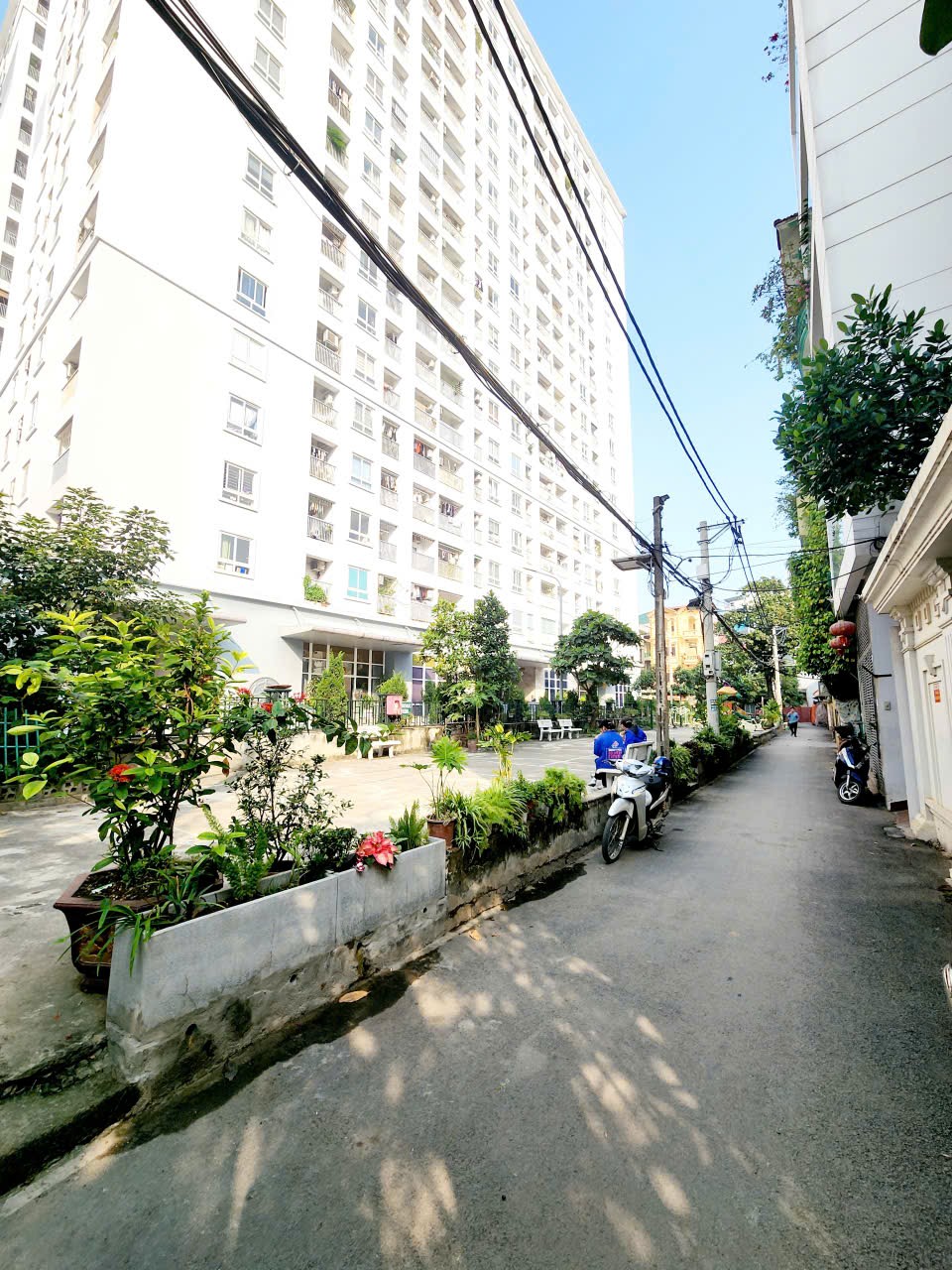 LẠC LONG QUÂN - TÂY HỒ - BIỆT THỰ - LÔ GÓC - Ô TÔ TRÁNH - KHÔNG QUY HOẠCH - 75M² 23 TỶ ,,,