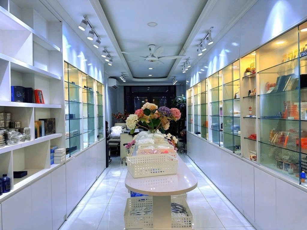THÁI THỊNH - GẦN PHỐ - PHÂN LÔ BÀN CỜ - Ô TÔ DỪNG ĐỖ - THANG MÁY - KINH DOANH - 65M² 26 TỈ