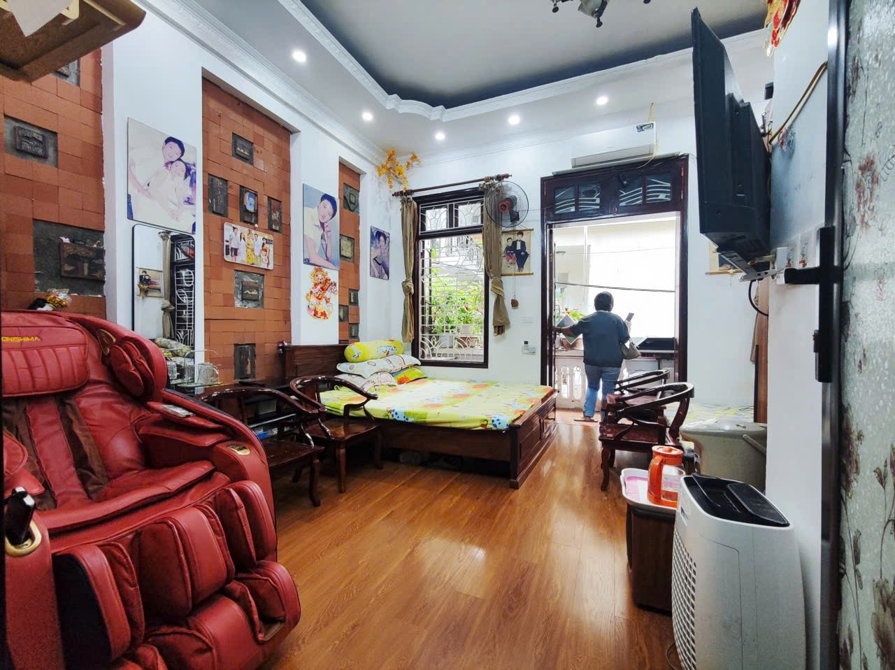 YÊN LÃNG - NHÀ ĐẸP - MẶT TIỀN RỘNG - THANG MÁY - NGÕ THÔNG - Ô TÔ - DÒNG TIỀN - 75M² 27 TỈ