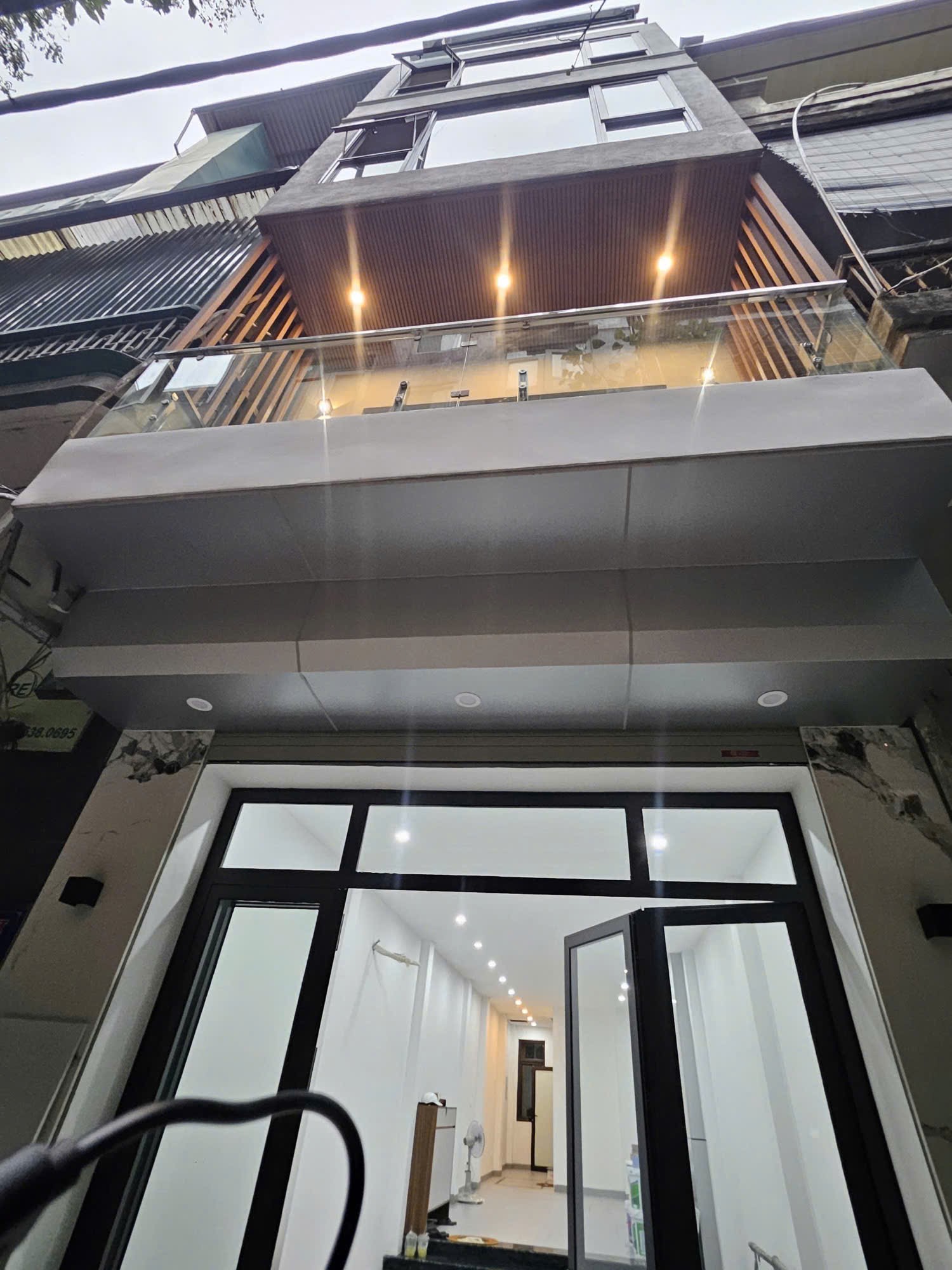 THÁI HÀ - TRUNG LIỆT - NHÀ ĐẸP - 6 TẦNG THANG MÁY - 2 THOÁNG - FULL NỘI THẤT - GẦN PHỐ - Ô TÔ ĐỖ CỬA - KHÔNG QUI HOẠCH - 70M² 25 TỈ