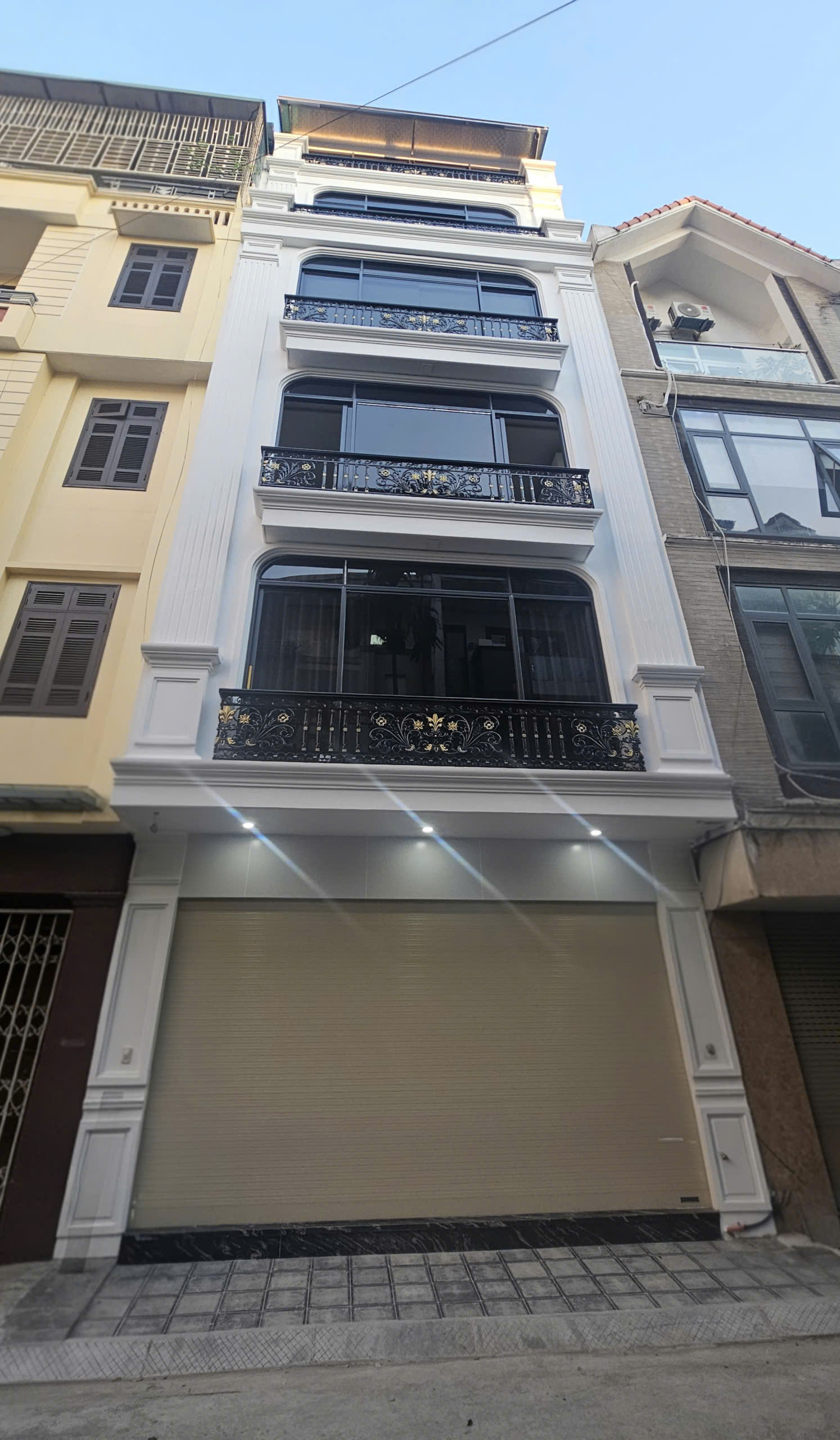 Nhà mình cho thuê nhà, 116m2_ 5T; Lê Thanh Nghị, Trần Đại Nghĩa -22 tr