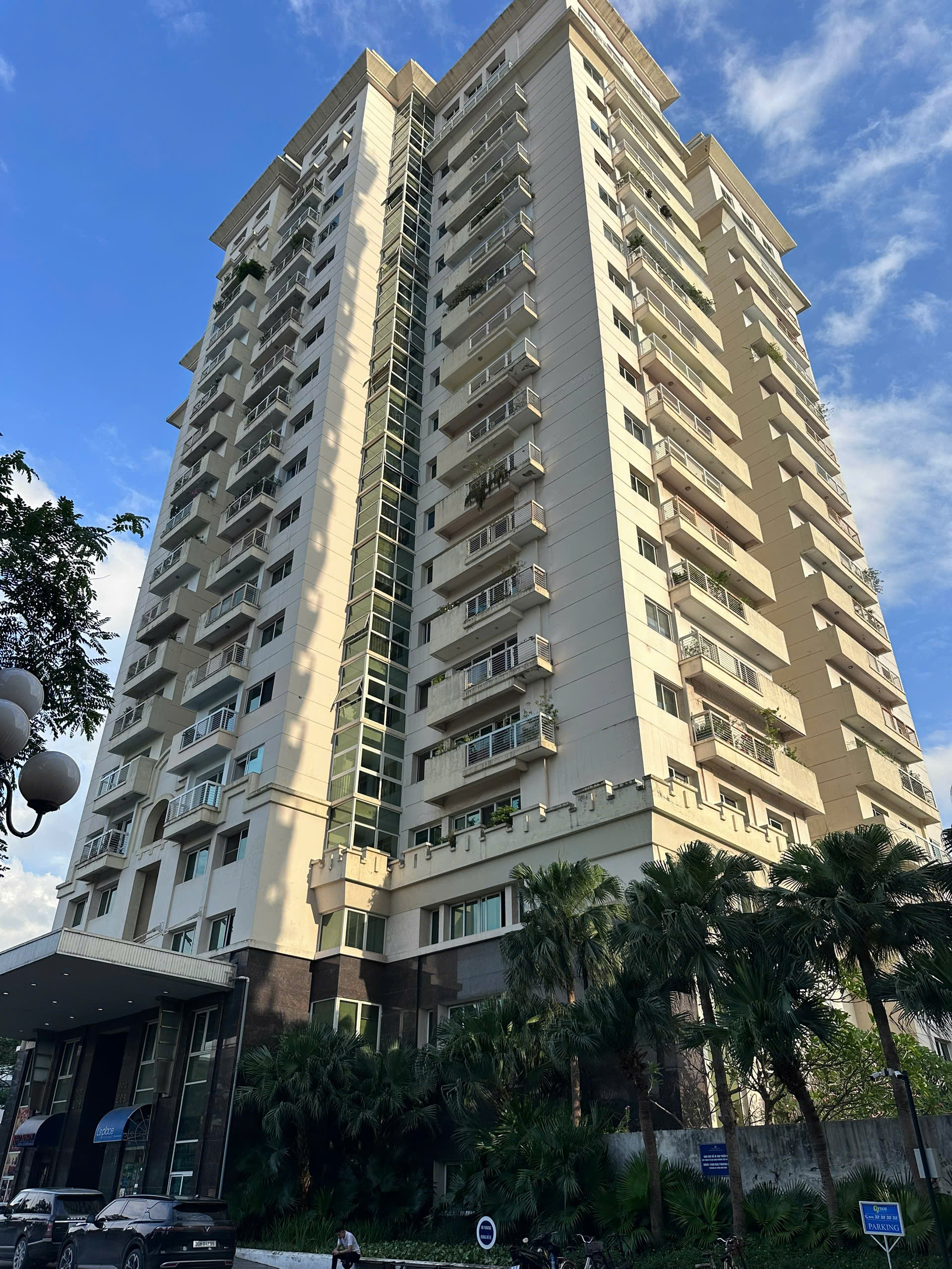 BÁN CĂN HỘ 3PN CIPUTRA – TÒA E4 123m² FULL NỘI THẤT GẦN UNIS