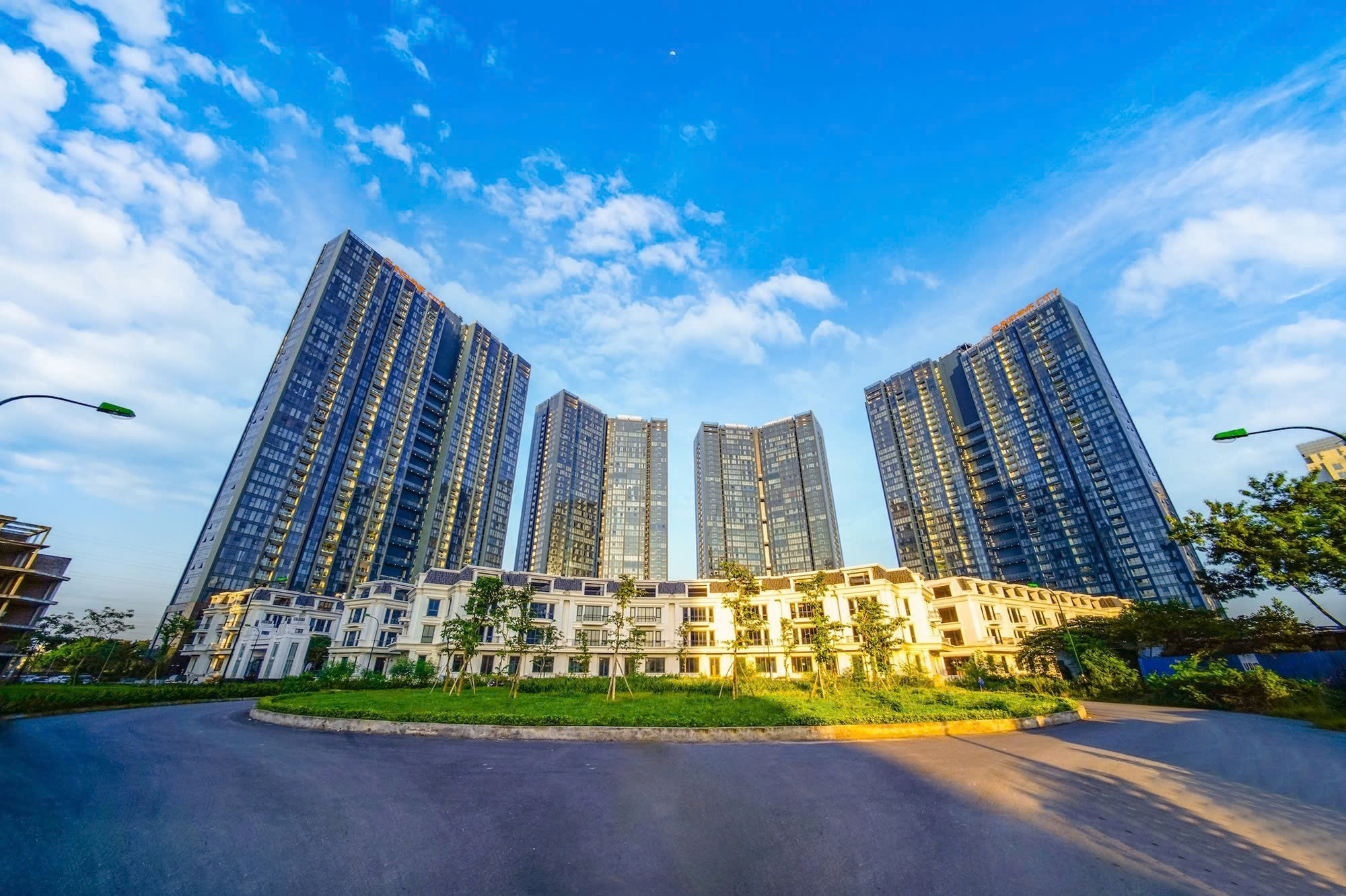 BÁN CĂN HỘ 3PN SUNSHINE CITY S5 98m² 2 BAN CÔNG VIEW CÔNG VIÊN GIÁ 12 TỶ