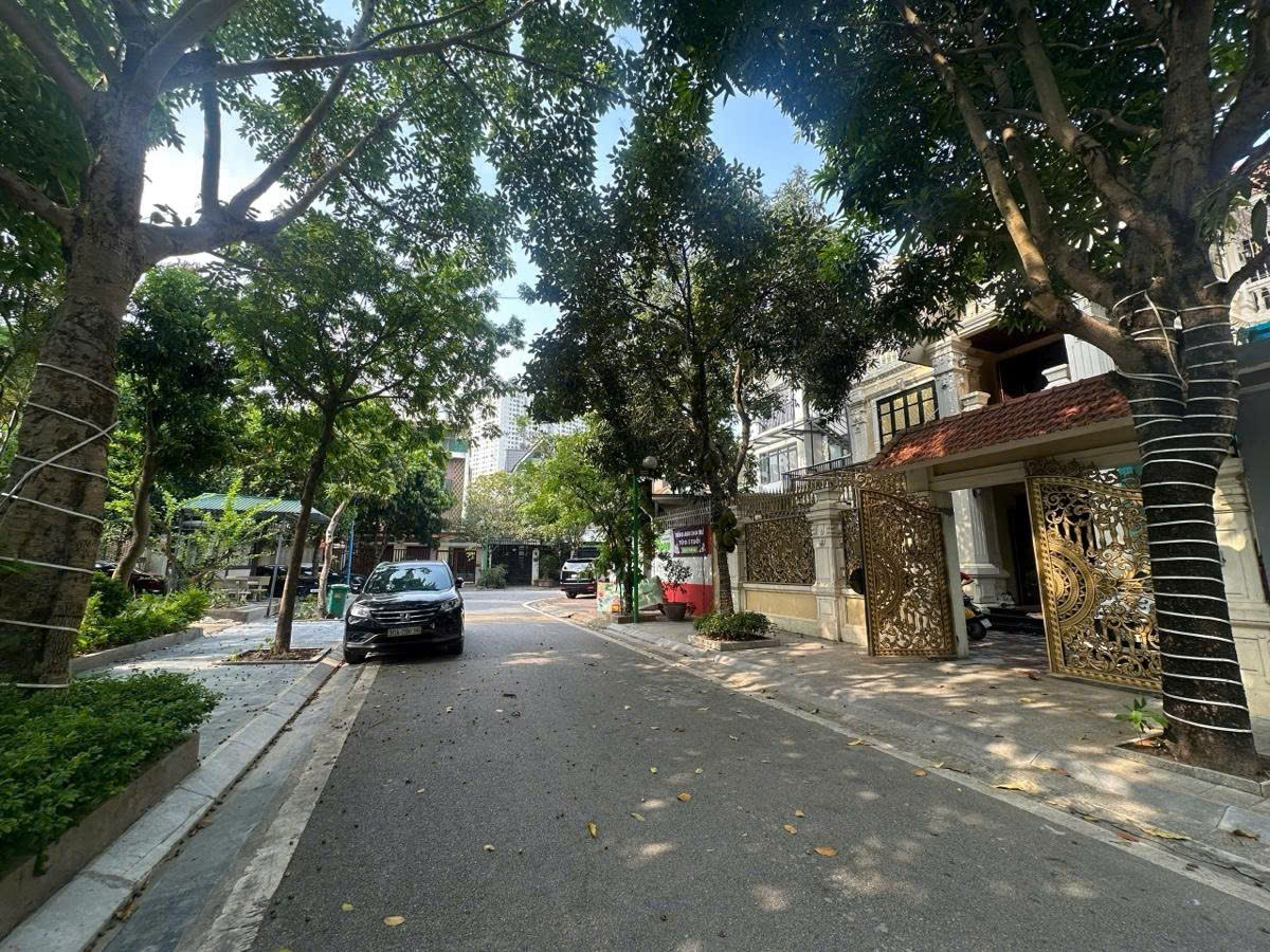 Biệt thự LK 19 Lê Văn Lương Thanh Xuân Hà Nội 55 tỷ. Khu BT bộ Công An