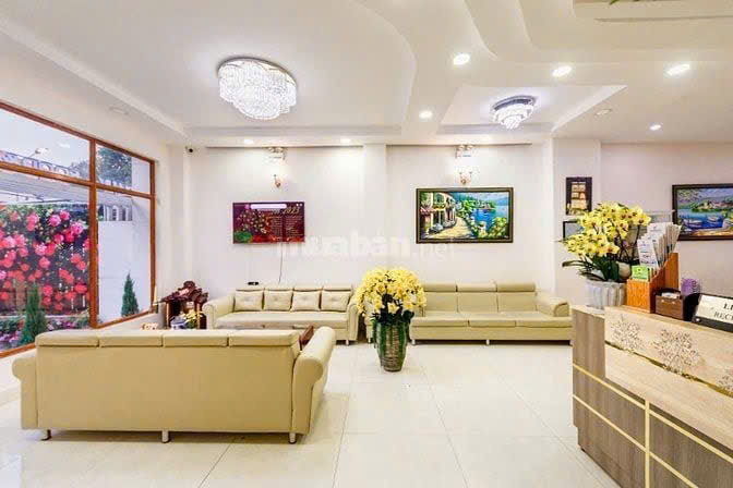 CẦN BÁN KHÁCH SẠN MẶT TIỀN PHƯỜNG XUÂN HƯƠNG - THÀNH PHỐ ĐÀ LẠT - LÂM ĐỒNG